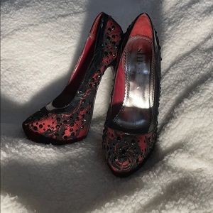 Shi by journeys heels